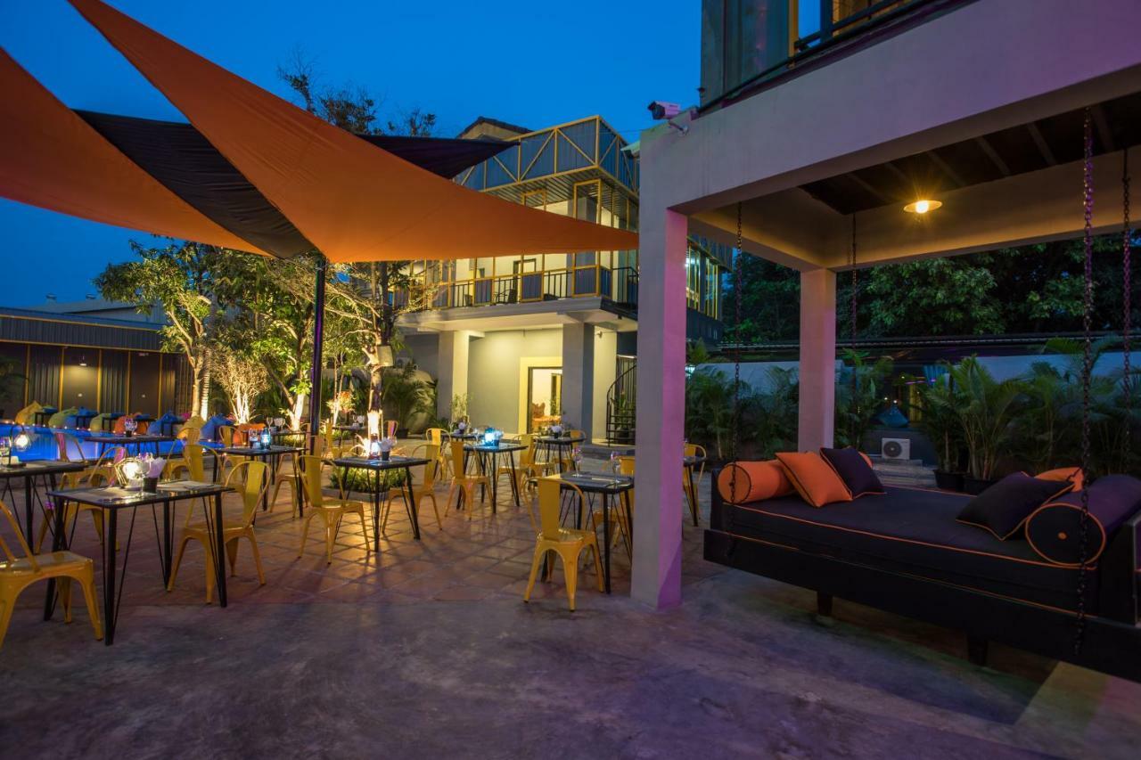 White Rabbit Hostel Siem Reap (Adults Only) מראה חיצוני תמונה