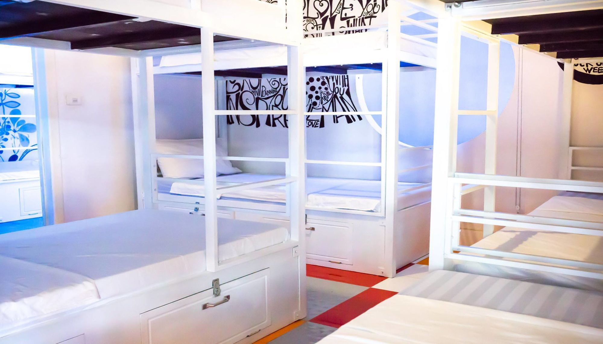 White Rabbit Hostel Siem Reap (Adults Only) מראה חיצוני תמונה